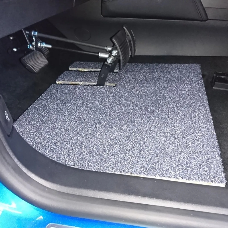 Handi Technic Auto A T S Bosch Car Service Amenagement Vehicule Pour Handicape A Brest Amenagement Vehicule PMR 2