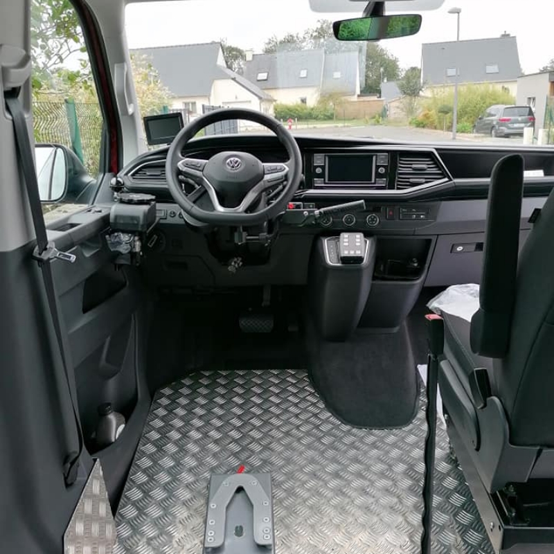 Handi Technic Auto A T S Bosch Car Service Amenagement Vehicule Pour Handicape A Brest Installation Dequipements GPL 11
