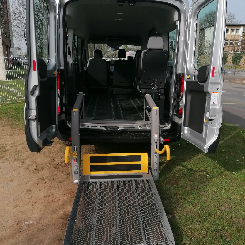 Handi Technic Auto A T S Bosch Car Service Amenagement Vehicule Pour Handicape A Brest Transport Collectif