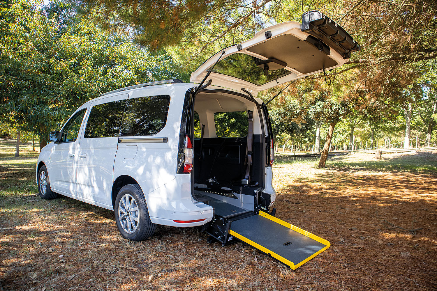 Handi Technic Auto A T S Bosch Car Service Amenagement Vehicule Pour Handicape A Brest IMG 0950